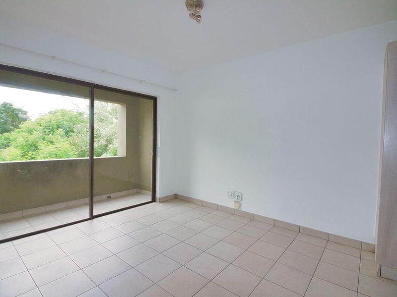 Apartment For Sale in Ferndale - Photo 7