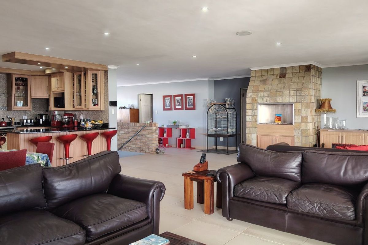 House For Sale in Da Nova - Photo 5