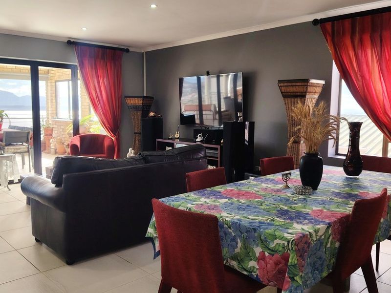 House For Sale in Da Nova - Photo 3