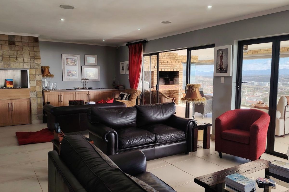 House For Sale in Da Nova - Photo 4