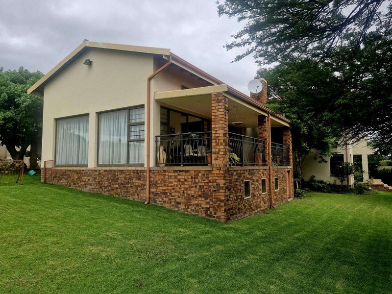 House For Sale in Bankenveld - Photo 1