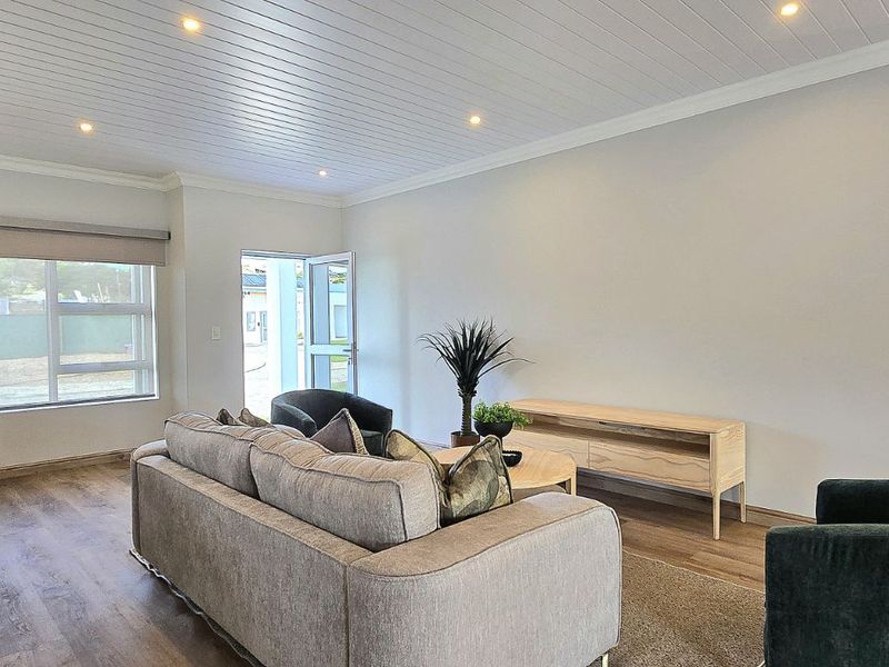 House For Sale in Klein Brak Rivier - Photo 6