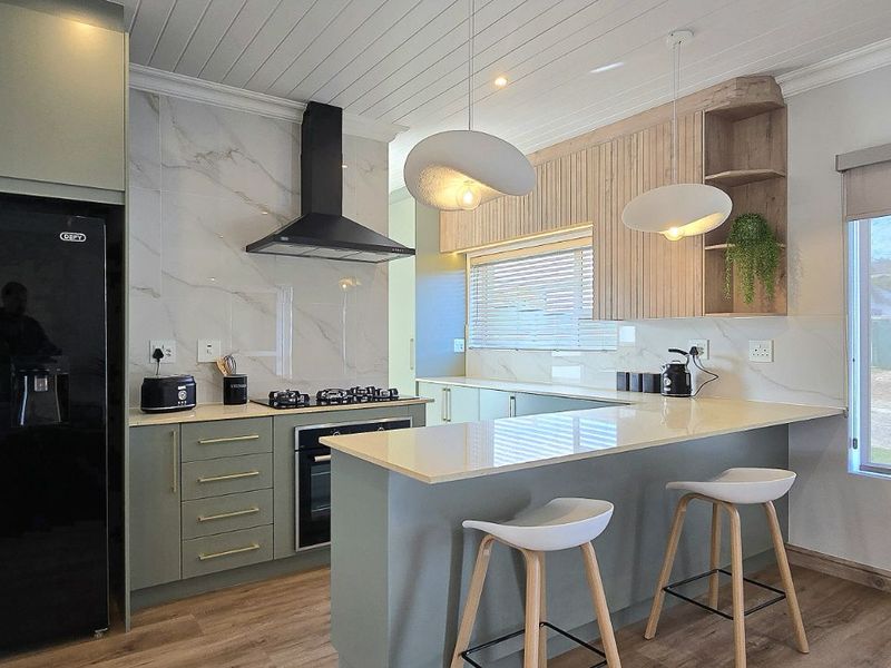 House For Sale in Klein Brak Rivier - Photo 2