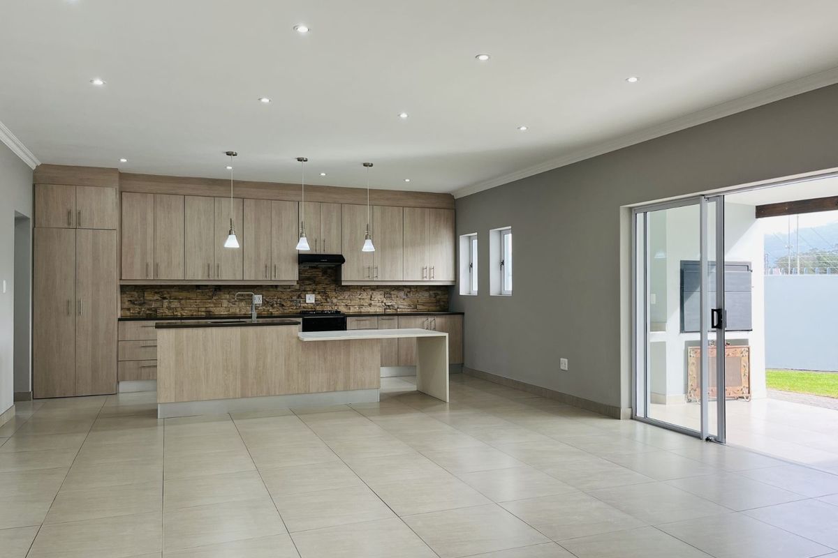 House For Sale in Kraaibosch Country Estate - Photo 5