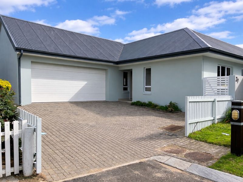 House For Sale in Kraaibosch Country Estate - Photo 2