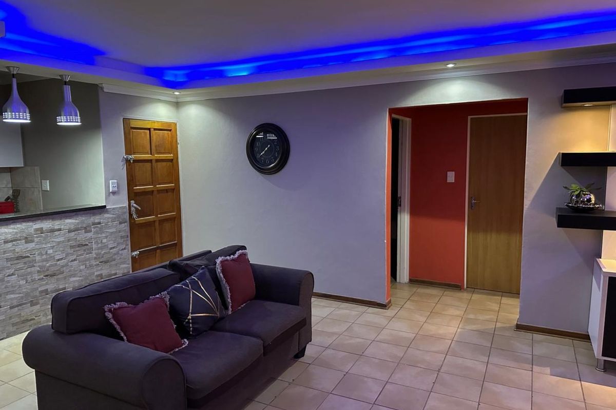 House For Sale in Kuruman Central - Photo 4