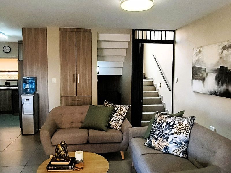 House For Sale in Chancliff Ridge - Photo 6