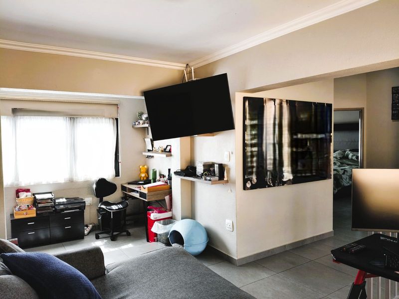 House For Sale in Chancliff Ridge - Photo 10