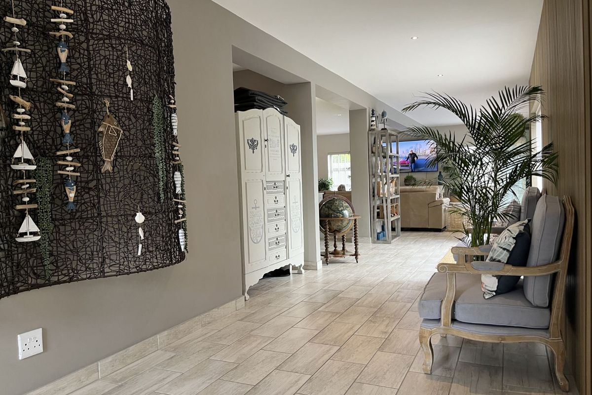 House For Sale in Outeniqua Strand - Photo 5