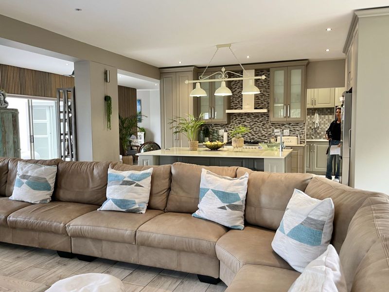 House For Sale in Outeniqua Strand - Photo 10