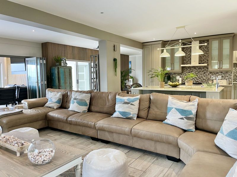 House For Sale in Outeniqua Strand - Photo 9