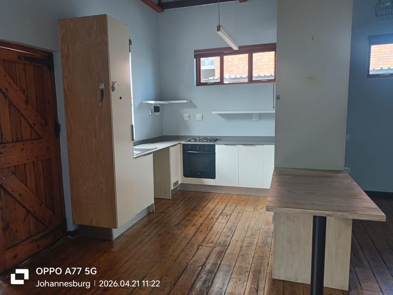 Apartment For Sale in Braamfontein Werf - Photo 10