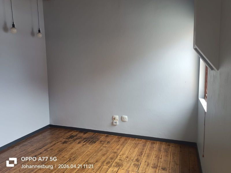 Apartment For Sale in Braamfontein Werf - Photo 9