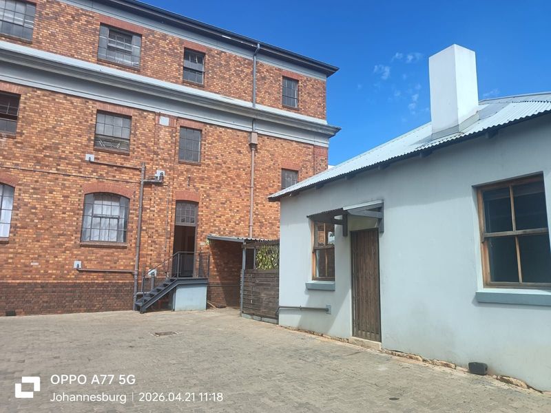 Apartment For Sale in Braamfontein Werf - Photo 3