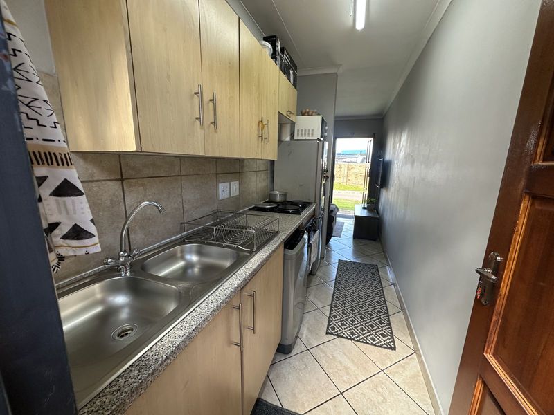 House For Sale in Evander - Photo 4