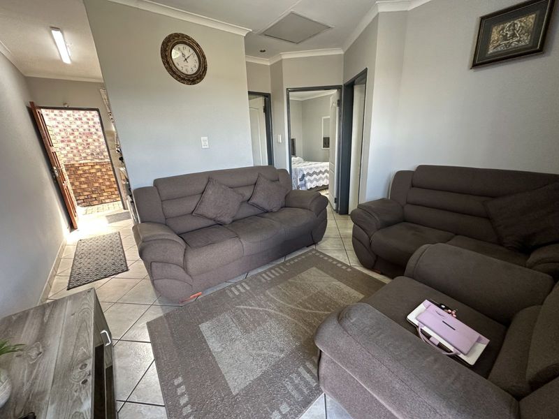 House For Sale in Evander - Photo 5