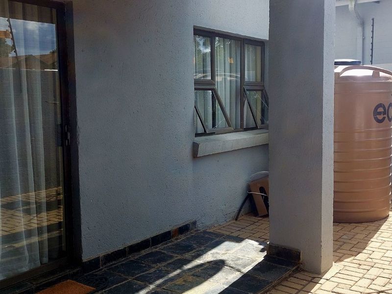 Townhouse For Sale in Polokwane Central - Photo 7