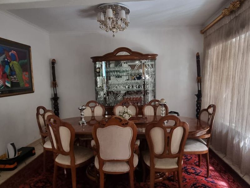 House For Sale in Morningside Manor - Photo 6