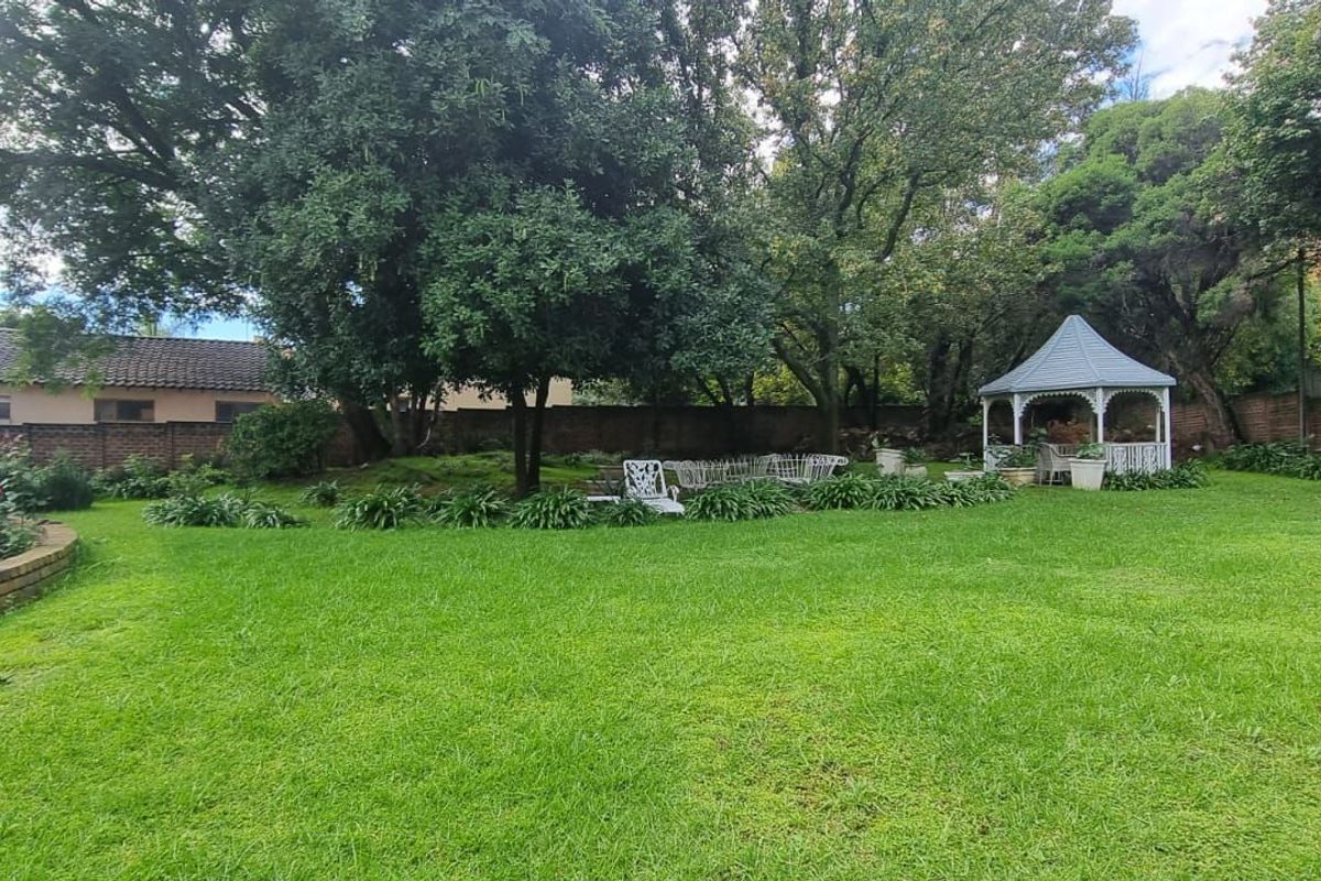 House For Sale in Morningside Manor - Photo 3