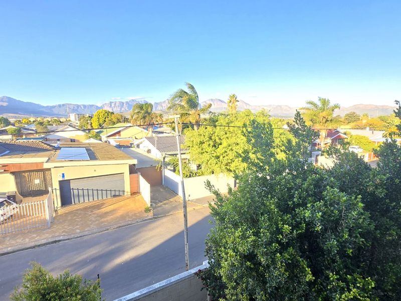 Apartment For Sale in Rome - Photo 7