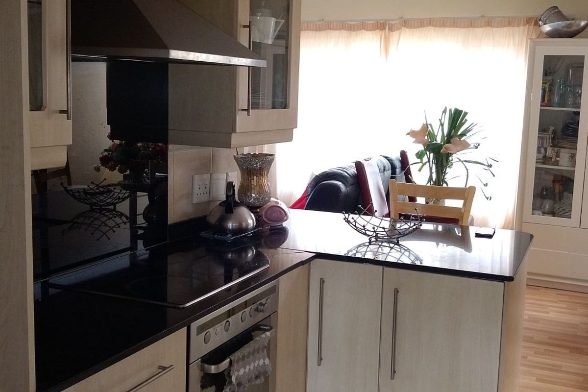 House To Rent in Fourways - Photo 5