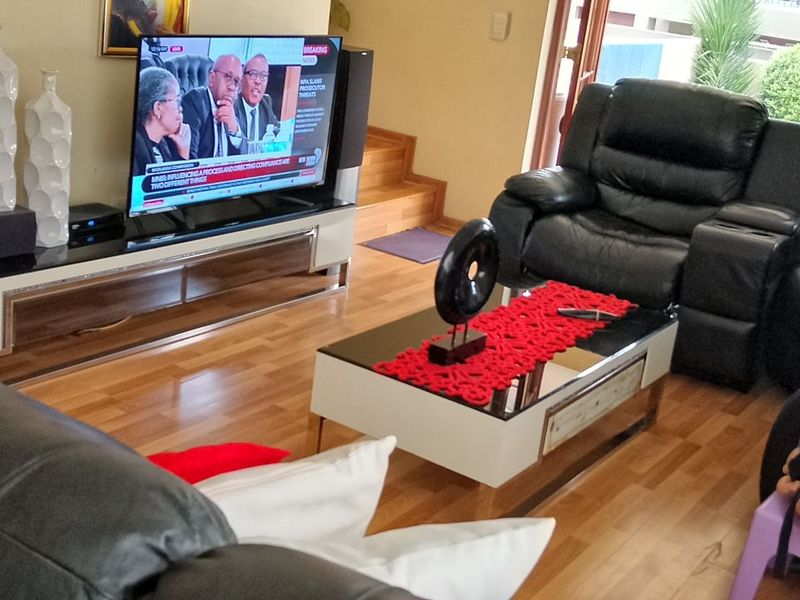 House To Rent in Fourways - Photo 7