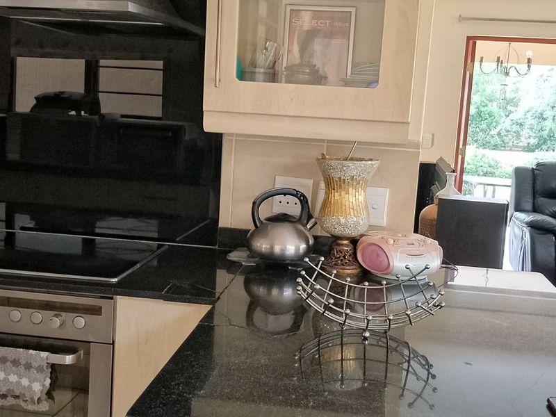 House To Rent in Fourways - Photo 4