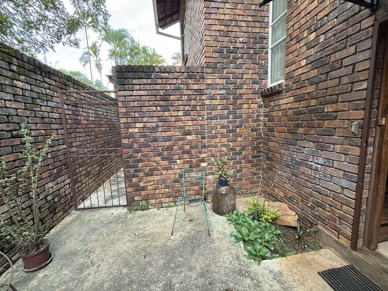 Townhouse For Sale in Medi Park - Photo 4