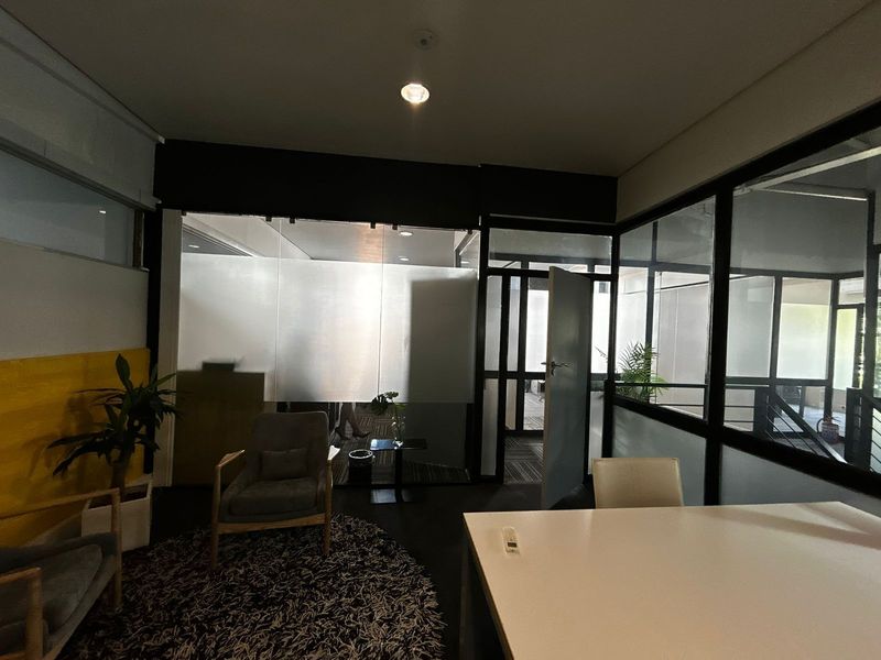 Commercial To Rent in Kyalami - Photo 4