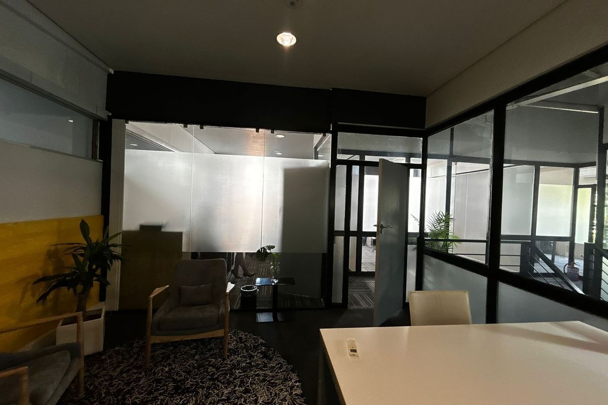 Commercial To Rent in Kyalami - Photo 4