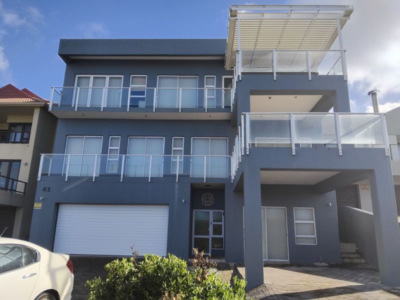 House For Sale in Stilbaai Oos - Photo 2