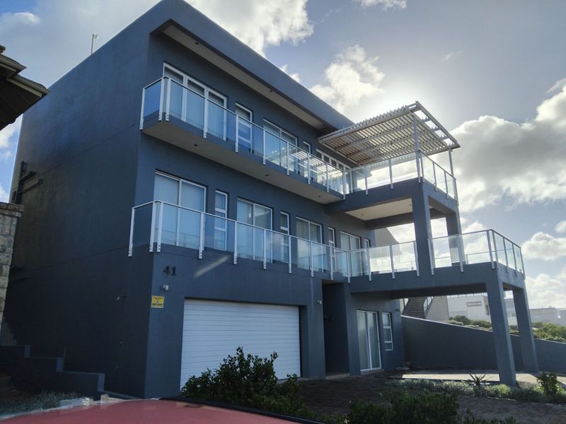 House For Sale in Stilbaai Oos - Photo 3