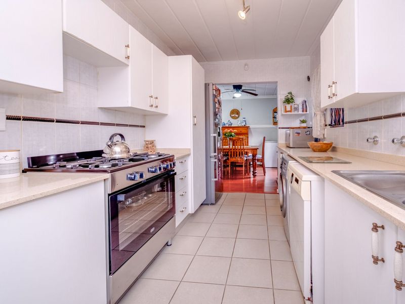 House For Sale in Noordheuwel - Photo 6