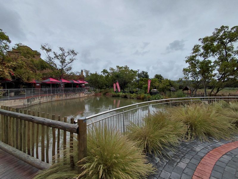 Office To Rent in Faerie Glen - Photo 2