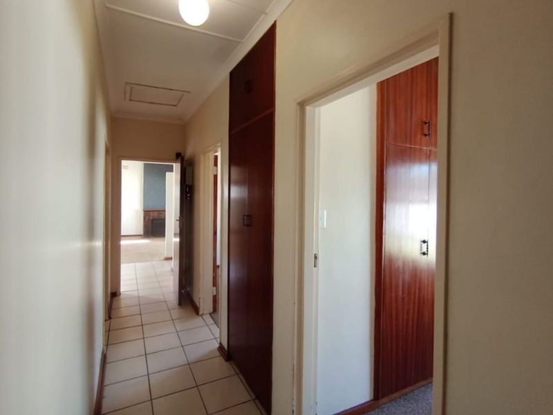 House For Sale in Loerie Park - Photo 9