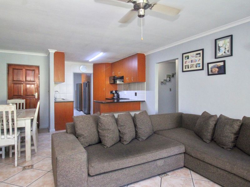 House For Sale in Whispering Pines - Photo 9