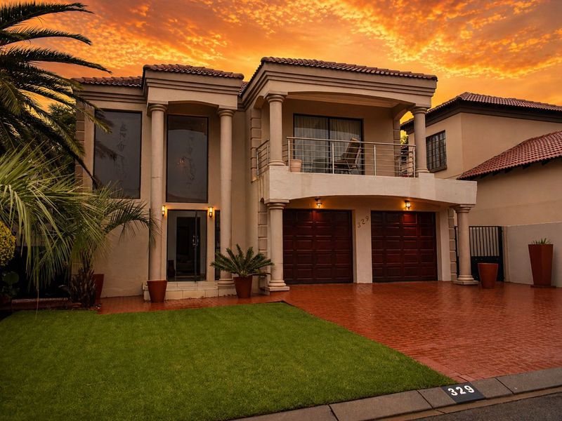 House For Sale in Willowbrook - Photo 3
