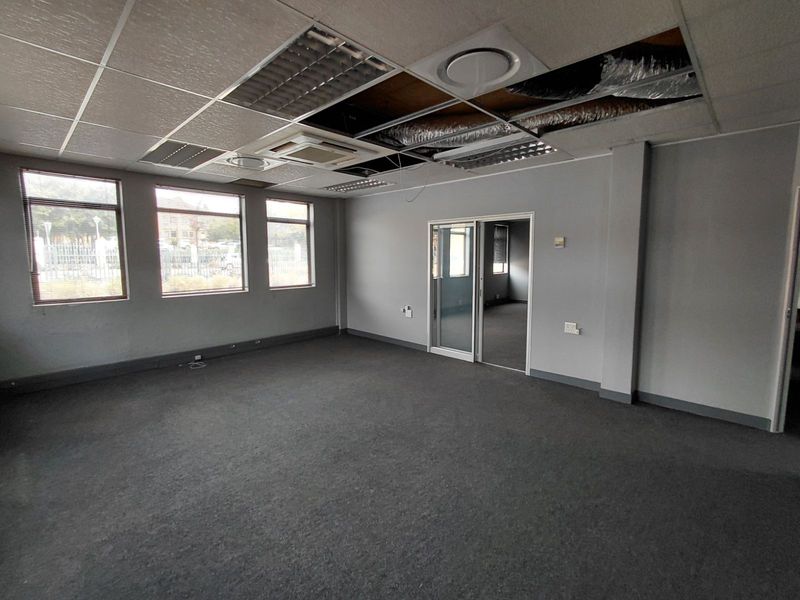 Office To Rent in Faerie Glen - Photo 6