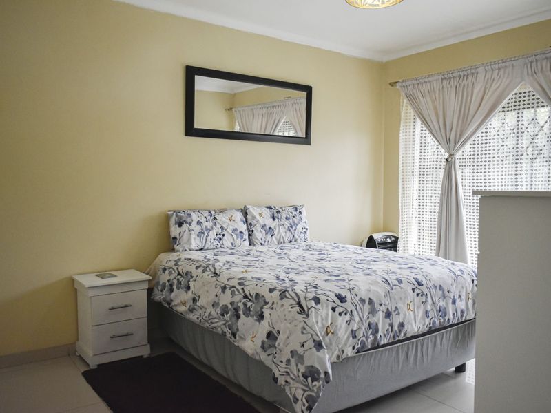 House For Sale in Wilro Park - Photo 10