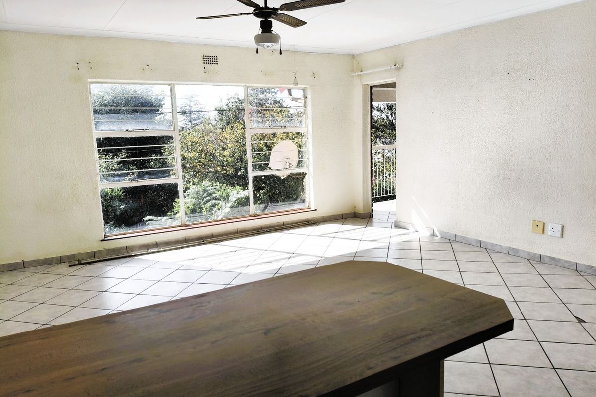 Apartment For Sale in Noordheuwel - Photo 4