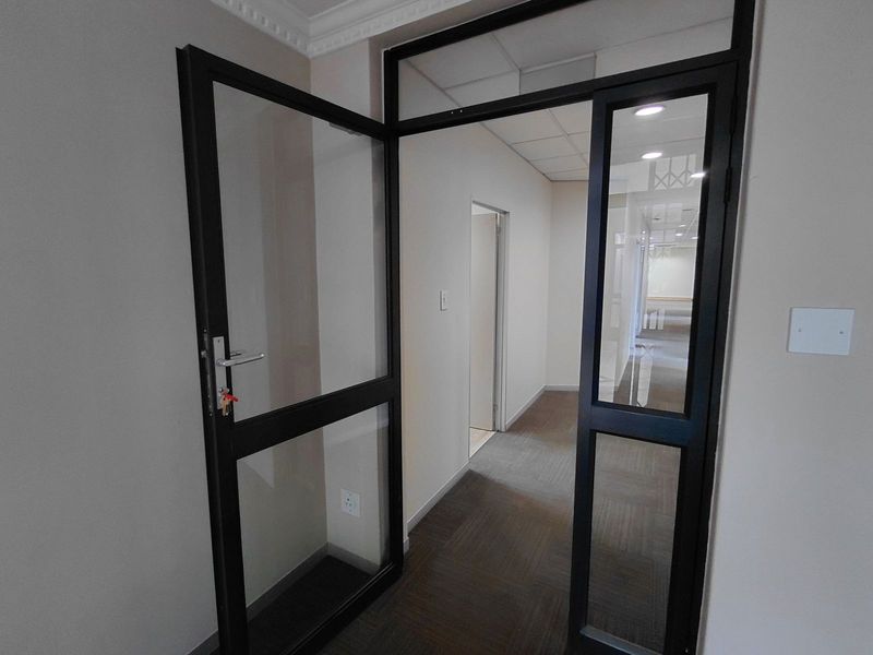 Office To Rent in Faerie Glen - Photo 5