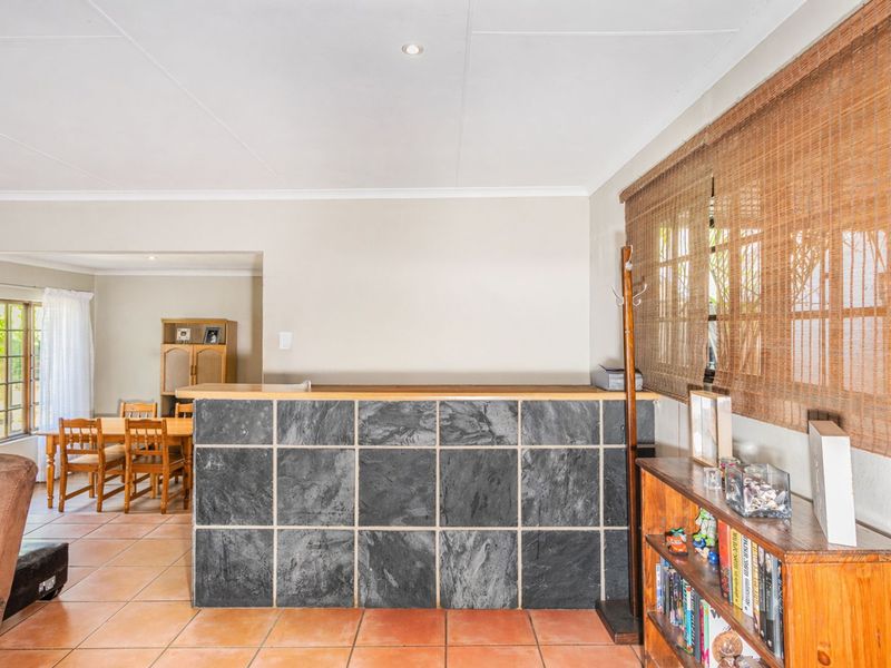 House For Sale in Allen's Nek - Photo 5