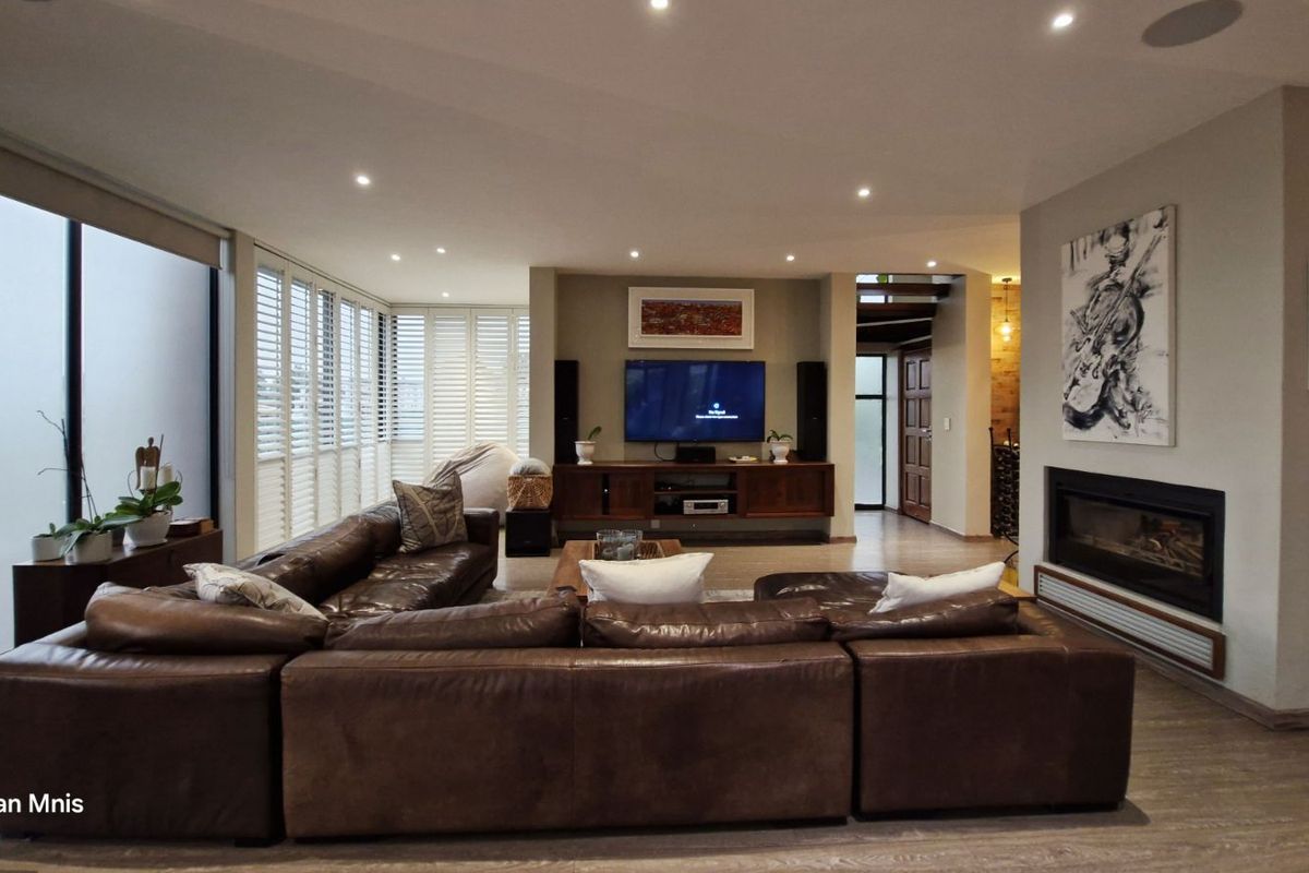 House For Sale in Bankenveld - Photo 3