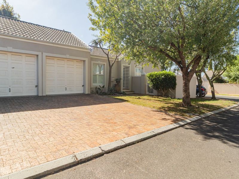 House For Sale in Pinehurst - Photo 2