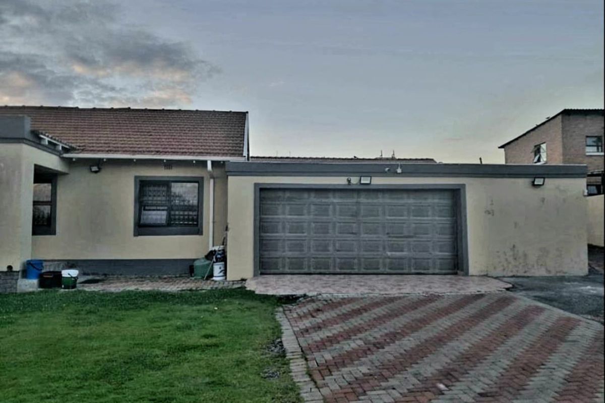 House To Rent in Evander - Photo 3