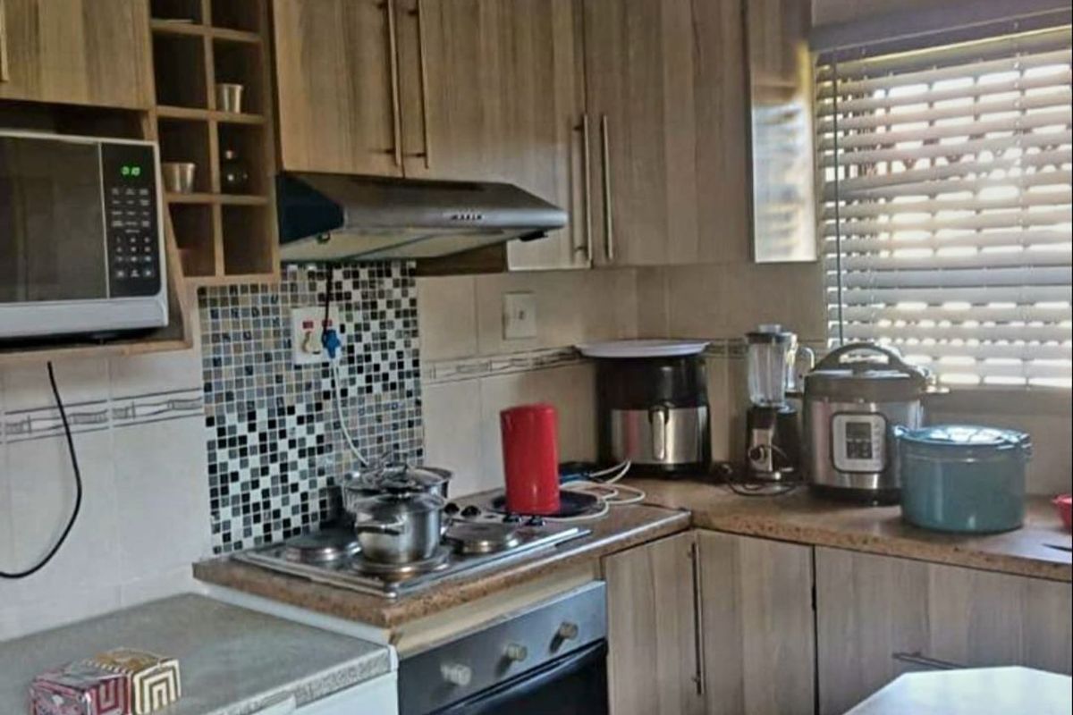 House To Rent in Evander - Photo 4