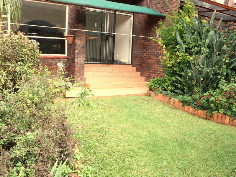 House For Sale in Fairland - Photo 6