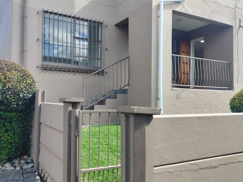 Townhouse For Sale in Mindalore - Photo 4