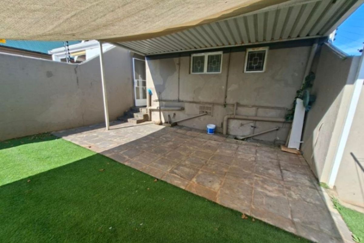 Townhouse To Rent in Musgrave - Photo 3