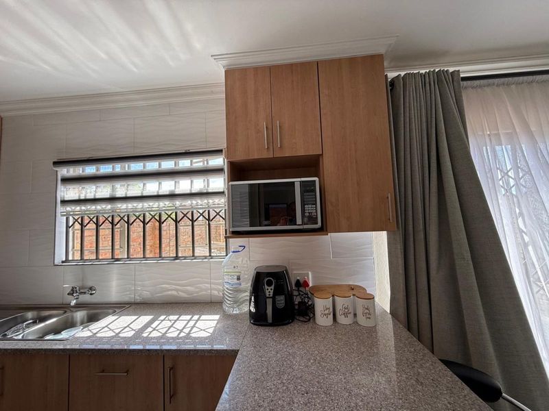 Townhouse For Sale in Montana - Photo 9